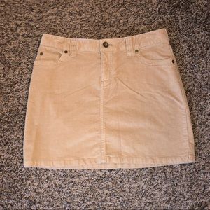 Vineyard Vines skirt size 2